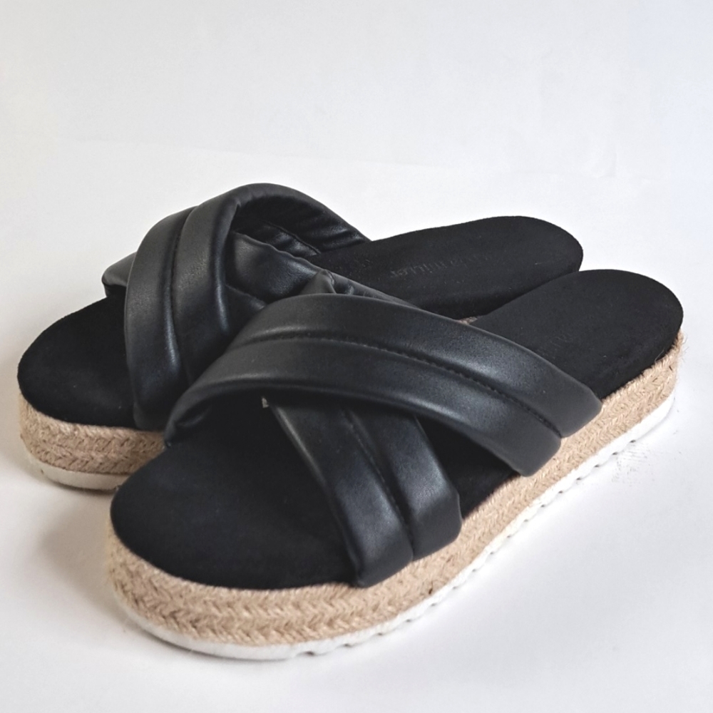 Olivia Miller Flatform espadrille slip on criss cross faux black Leather Sz8
